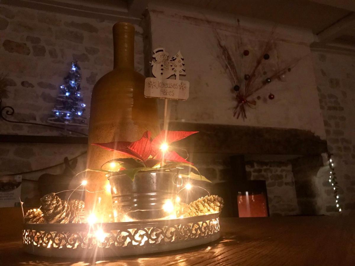 Logis De Pierre Levee Bed & Breakfast Bessines Екстериор снимка